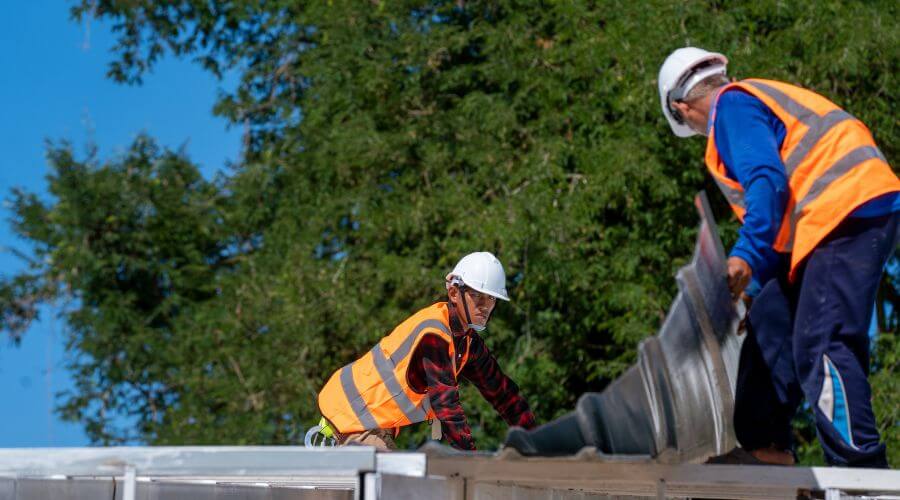 Professional Flat Roofing Installation in Kinsley, KS
